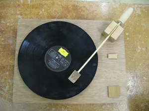 Wooden Turntable 3